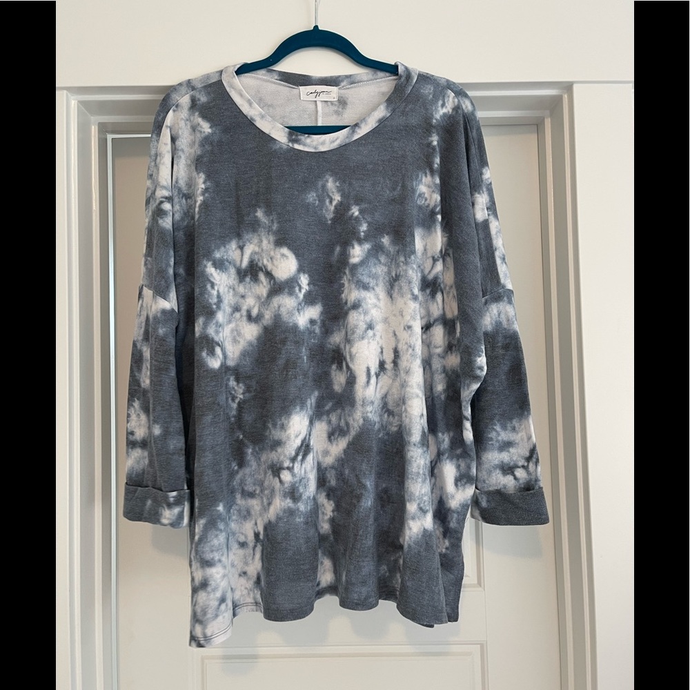 Carly Jean Los Angeles Evelyn top